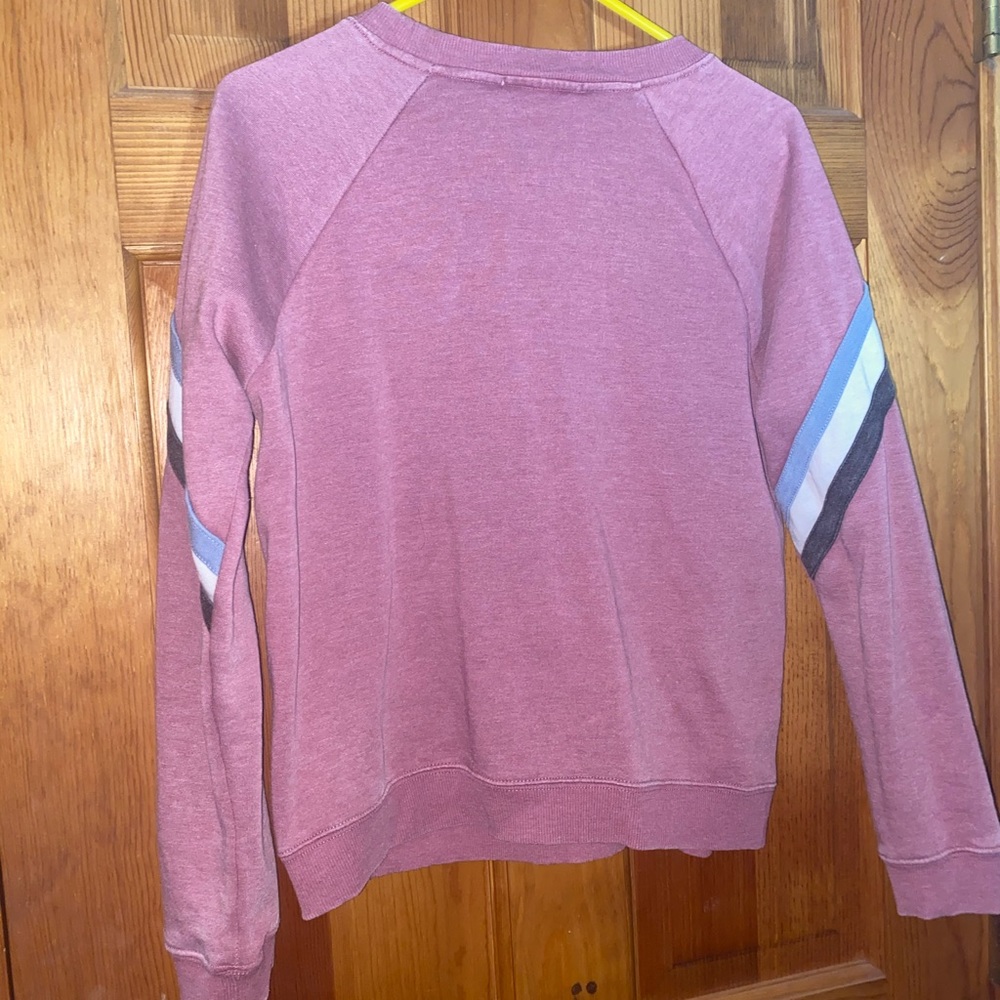 pink sweater